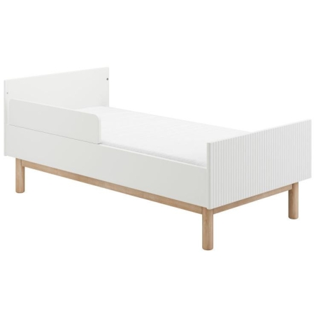 Miloo Pinio railings